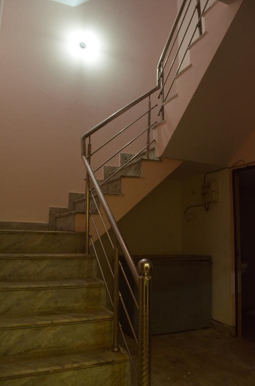 Assi River Guest House Varanasi Exterior photo