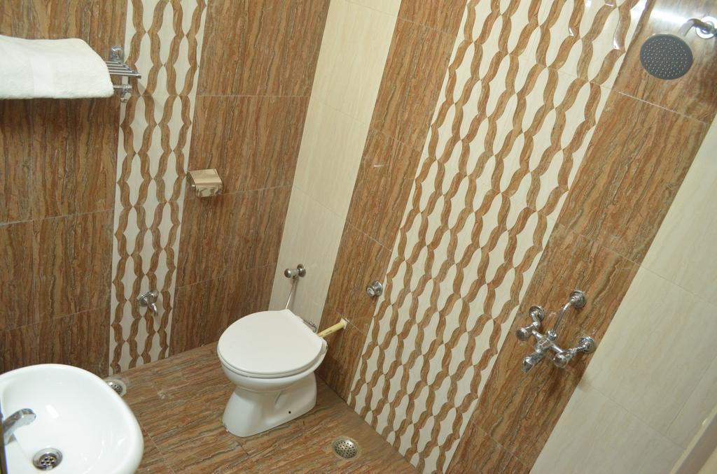 Assi River Guest House Varanasi Exterior photo