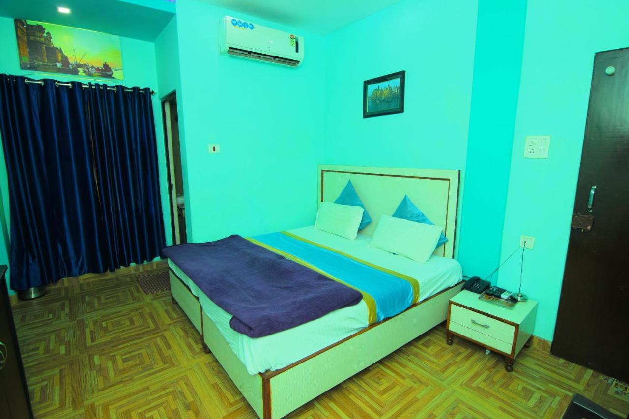 Assi River Guest House Varanasi Exterior photo