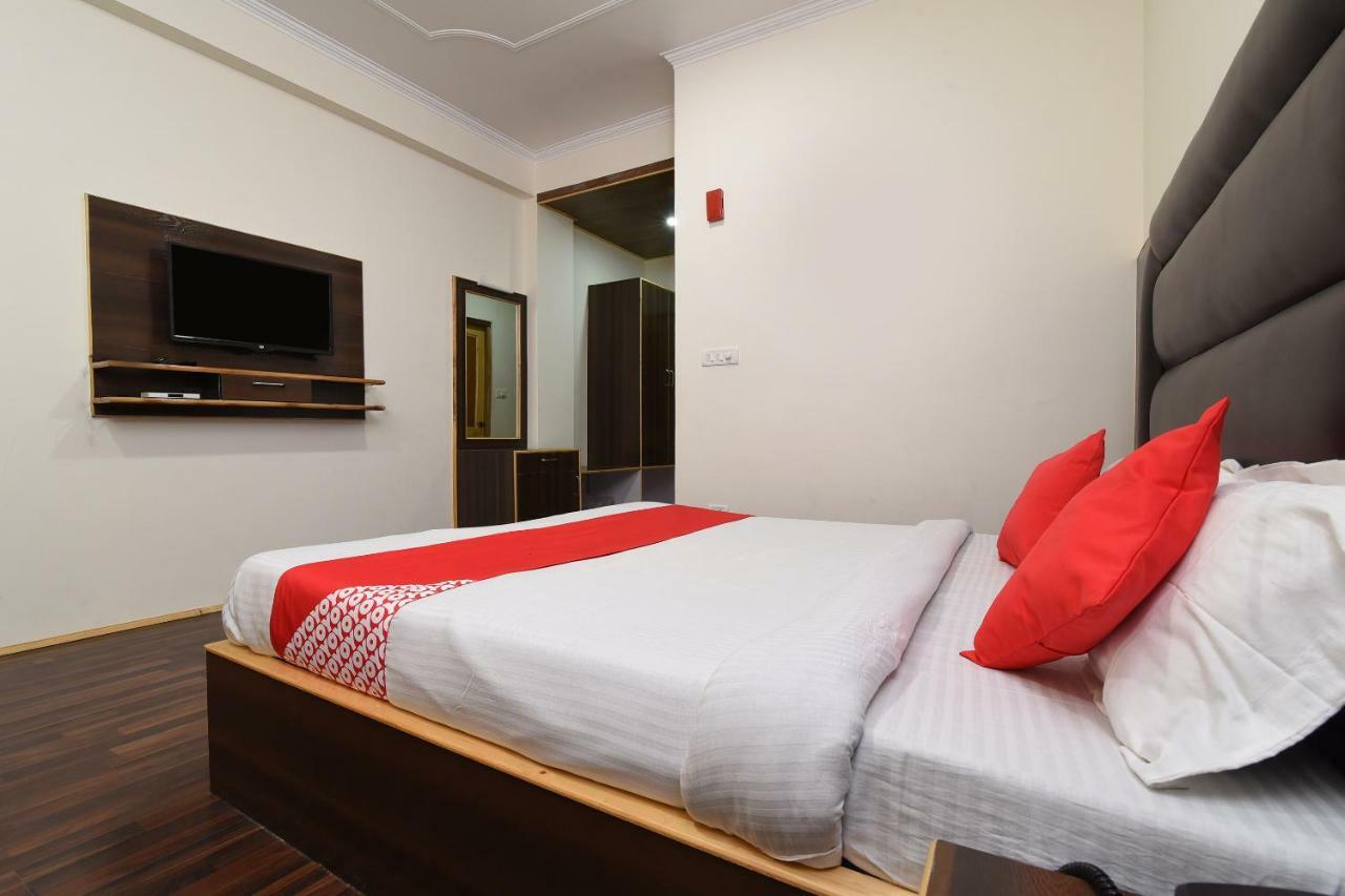 Assi River Guest House Varanasi Exterior photo