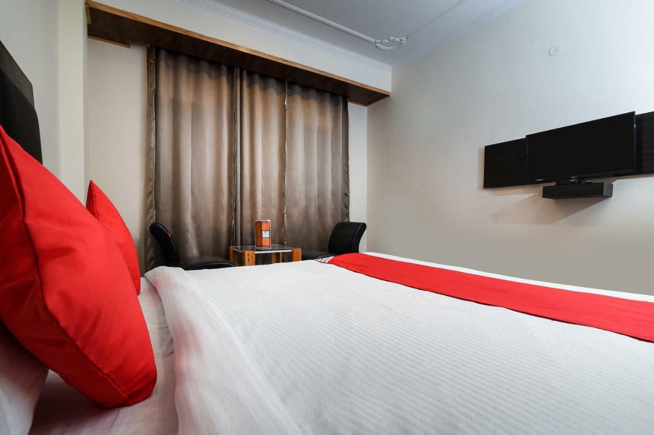 Assi River Guest House Varanasi Exterior photo