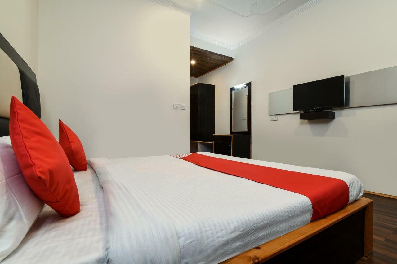 Assi River Guest House Varanasi Exterior photo